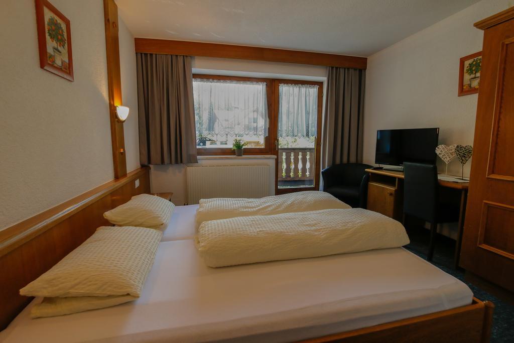 Hotel Tia Apart Kaunertal Phòng bức ảnh