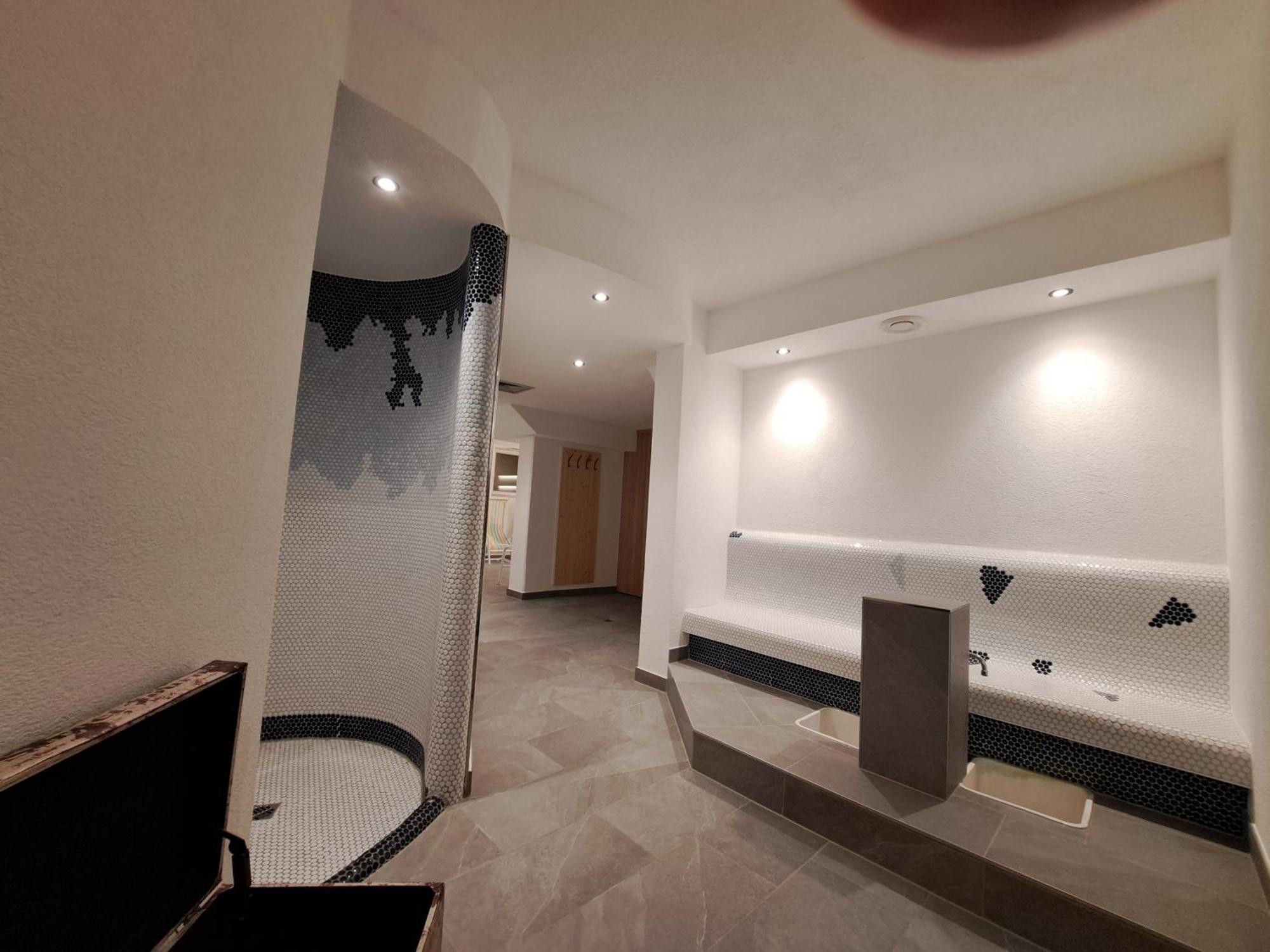Hotel Tia Apart Kaunertal Ngoại thất bức ảnh